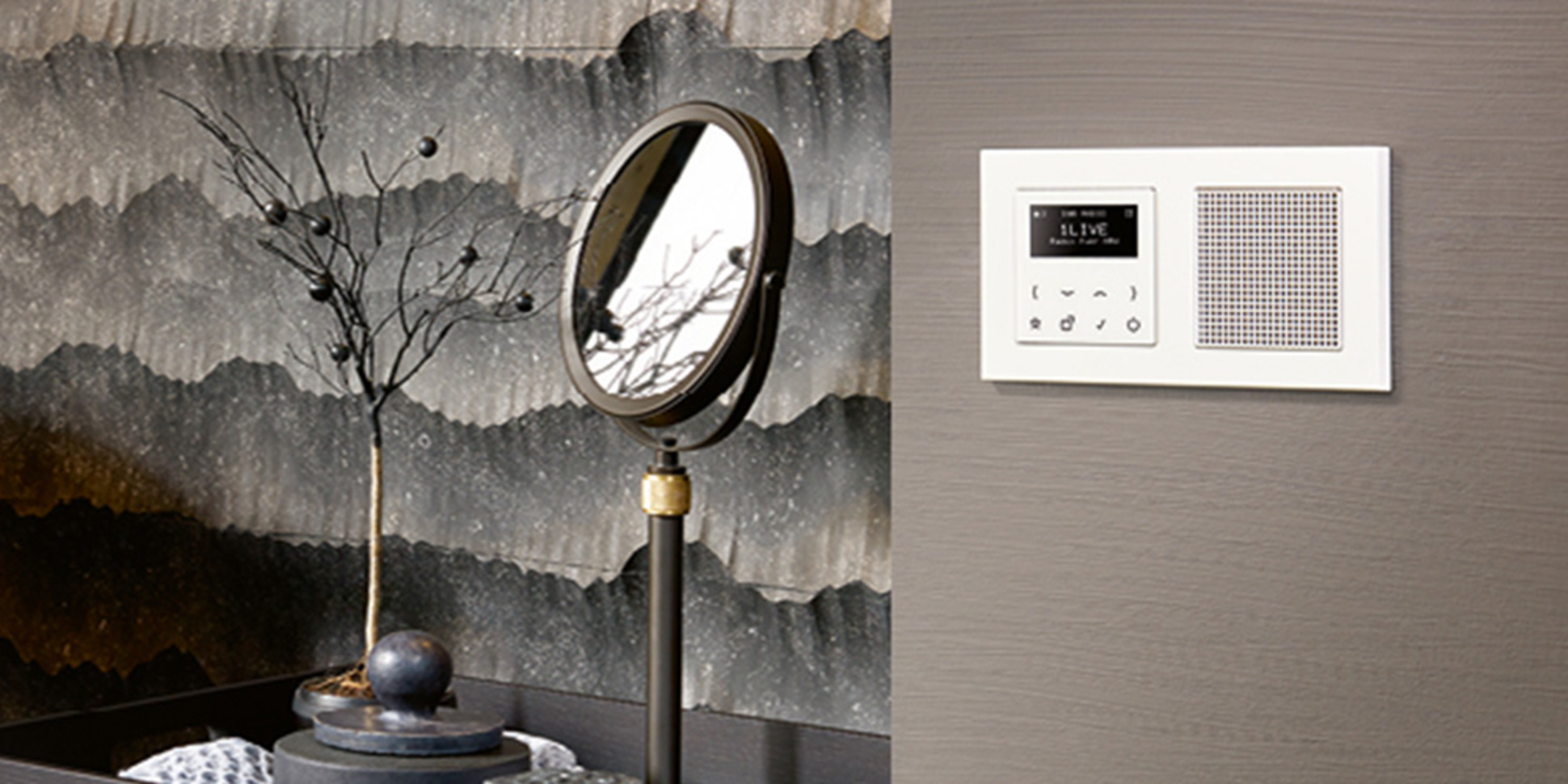 JUNG Smart Radio DAB+ bei Elektro Friedrich GmbH in Heusenstamm