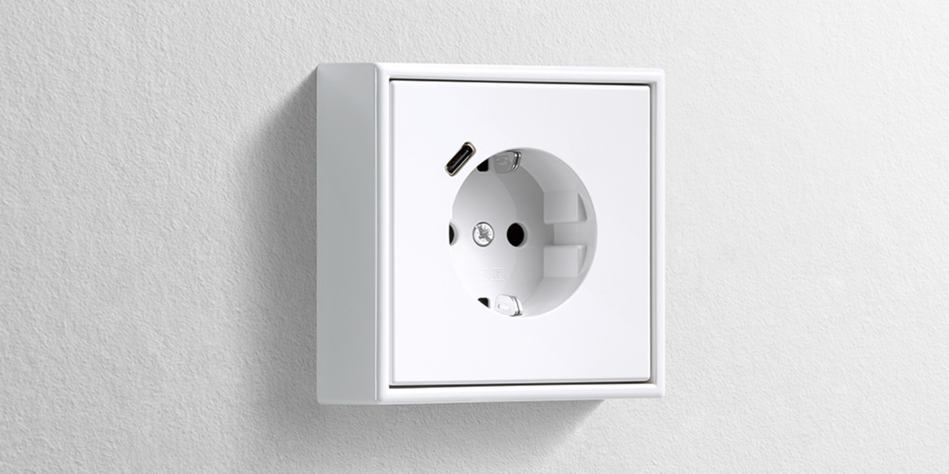 Erweiterter Anschlussraum für die Nachrüstung bei Elektro Friedrich GmbH in Heusenstamm