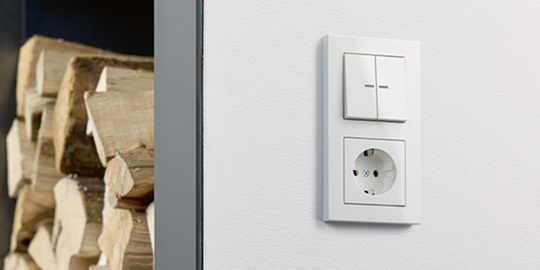JUNG KNX Taster F 10 bei Elektro Friedrich GmbH in Heusenstamm